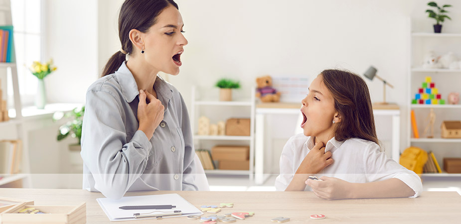 image of a woman and a girl talking with sign language
